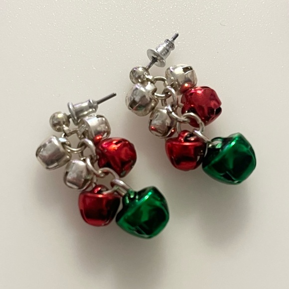 4 Vintage Sets of Holiday Christmas Jingle Bells Dangle Drop Earrings - Picture 3 of 16